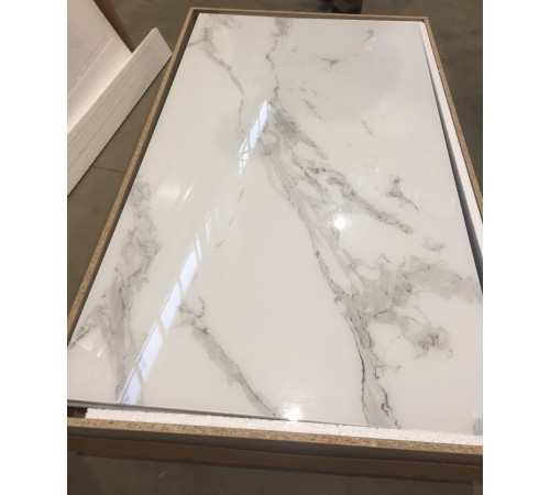 Стол Купер 160 Белый мрамор, стекло/черный каркас