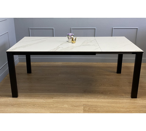 Стол KENNER BL1300 черный/керамика мрамор белый